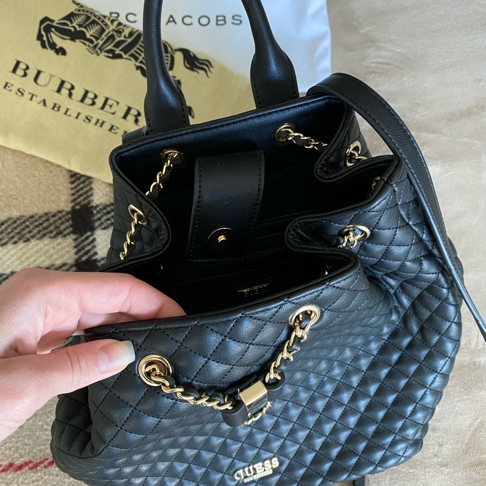 Guess quilted backpack